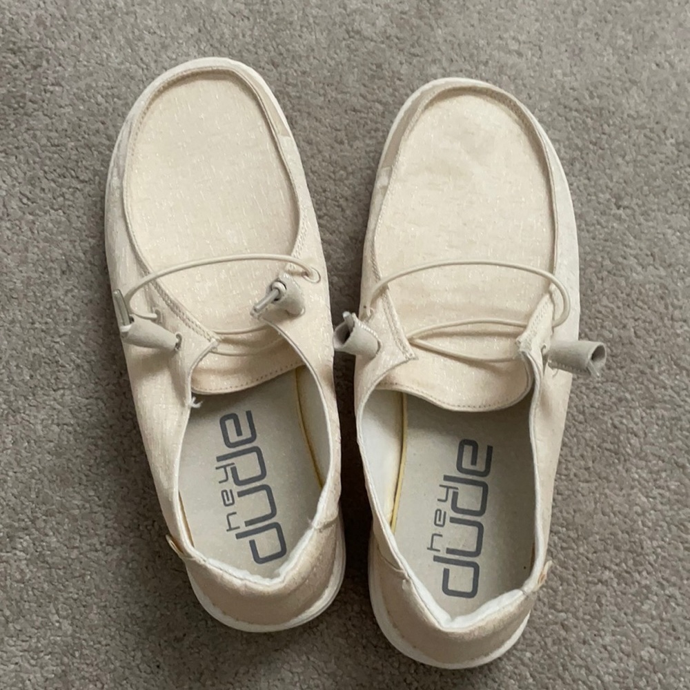 Women’s Beige Hey Dude
